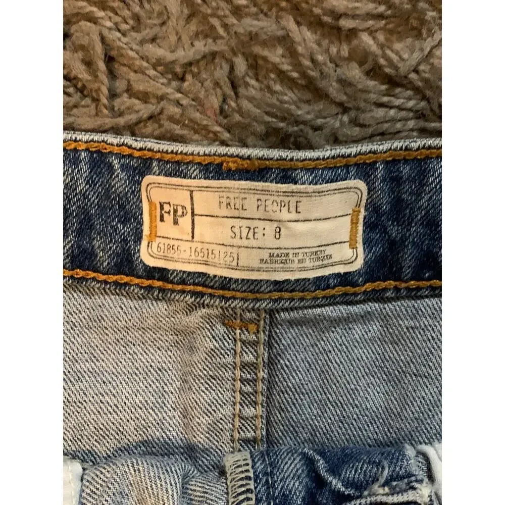 Free People women’s distressed